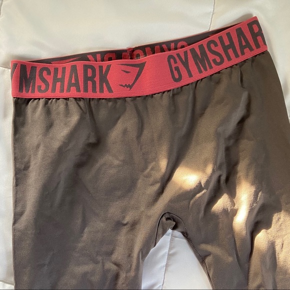 Gymshark Crop Leggings - Picture 2 of 5